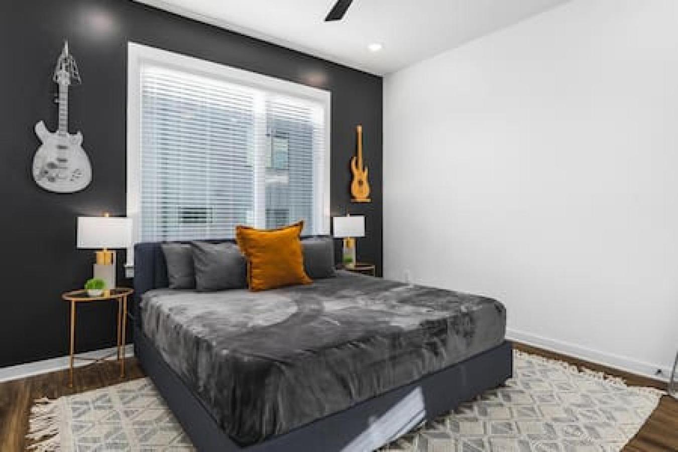 Spacious Home With Large Patio Rooftop Deck And Garage Nashville Exterior foto